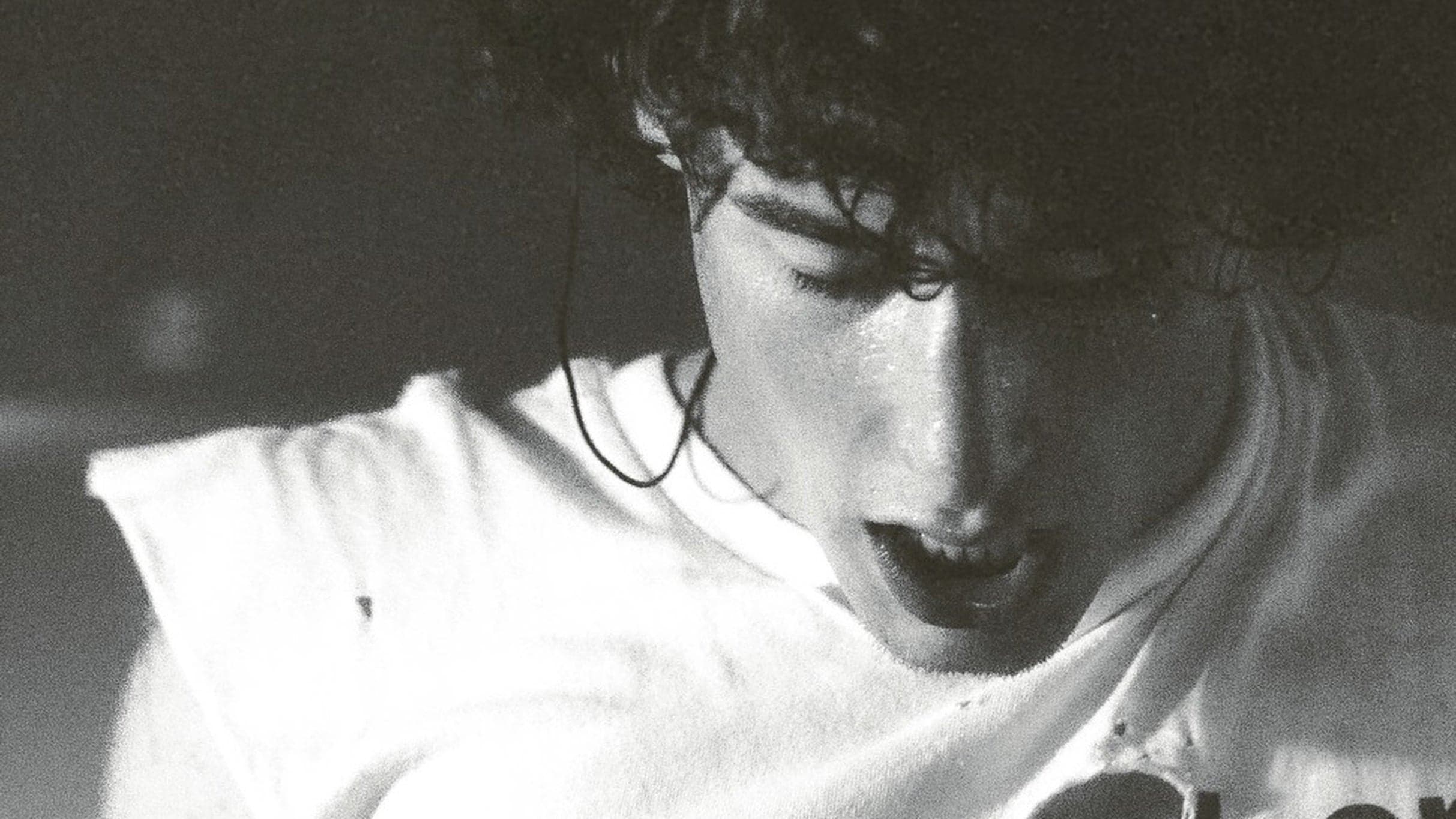 HOLLOW CROWN TOUR: ThxSoMch, MISSIO, guardin, The Haunt and More!