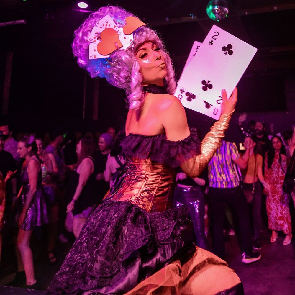 VICTORIAN FEVER DREAM: A circusy fundraiser party